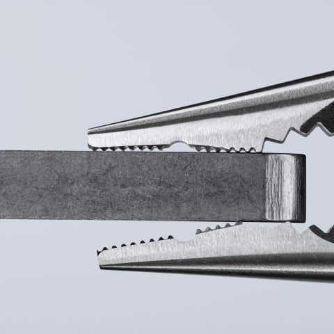 Needle-Nose Combination Pliers | 08 21 145