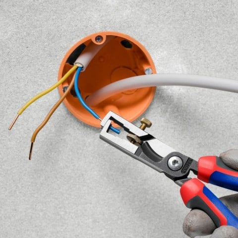 Strix® Insulation Strippers with Cable Shears | 13 62 180