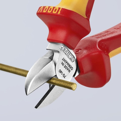 Diagonal Cutters-1000V Insulated | KNIPEX Tools