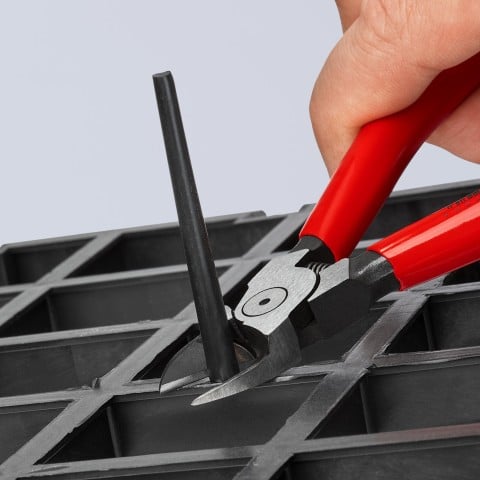 Diagonal Pliers for Flush Cutting Plastics | 72 01 140
