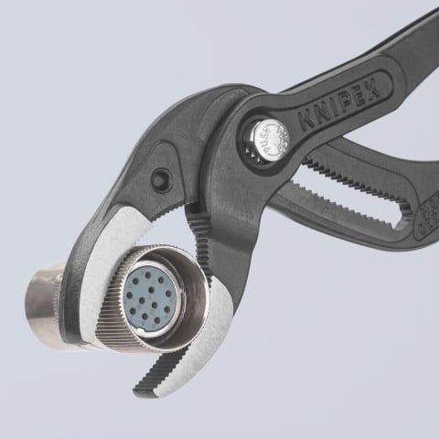 Pipe Gripping Pliers-Serrated Jaws | 81 01 250