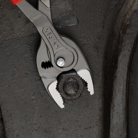 TwinGrip Pliers | 82 01 250