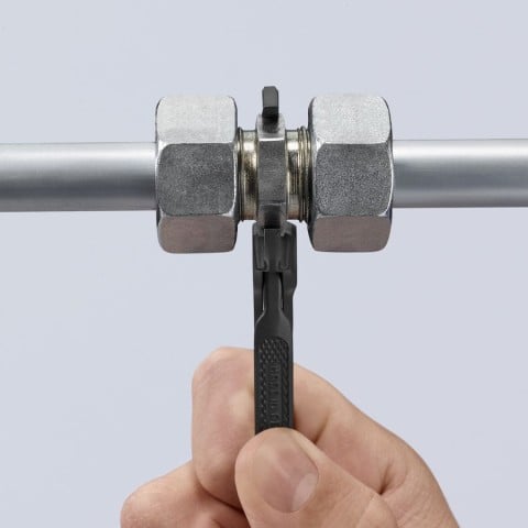 Cobra® XS Water Pump Pliers | 87 00 100