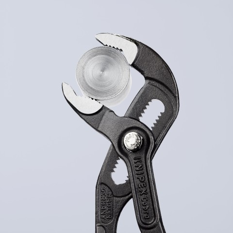 Cobra® Water Pump Pliers | KNIPEX Tools