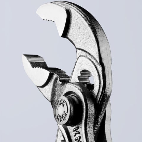 Cobra® Water Pump Pliers | 87 03 125