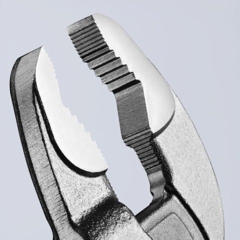 Cobra® Water Pump Pliers | 87 03 250