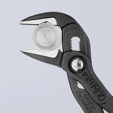Cobra® Extra-Slim (ES) Water Pump Pliers | KNIPEX Tools