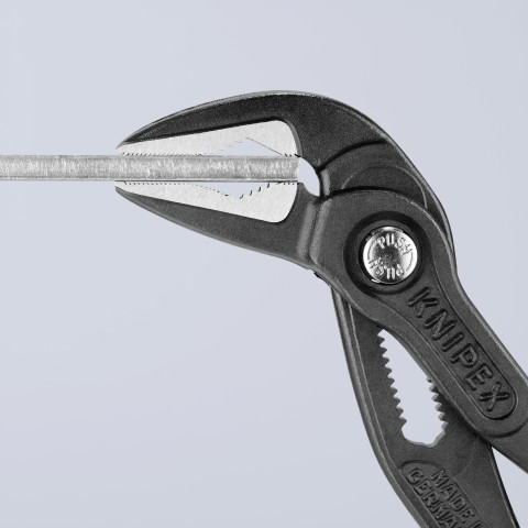 Cobra® Extra-Slim (ES) Water Pump Pliers | KNIPEX Tools