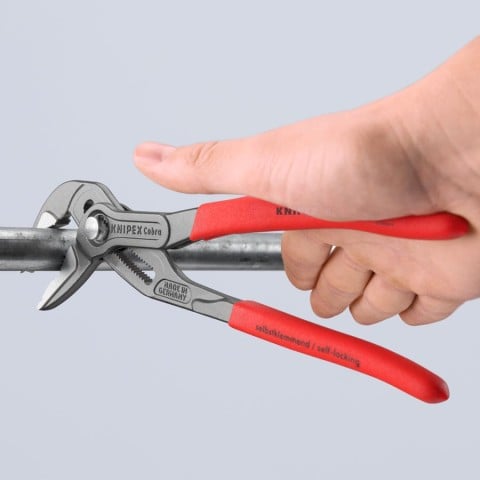 Cobra® ES Water Pump Pliers | 87 51 250