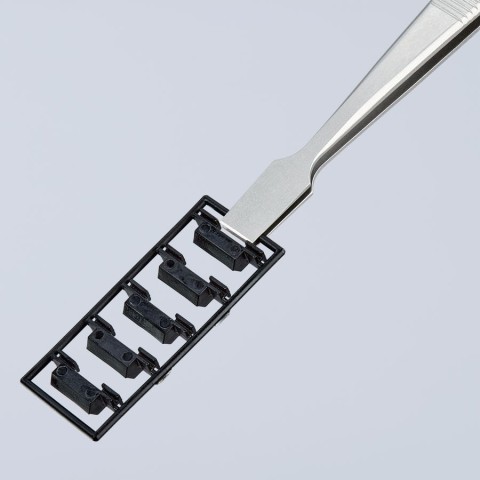 Premium Stainless Steel Gripping Tweezers-Blunt Tips | 92 01 05