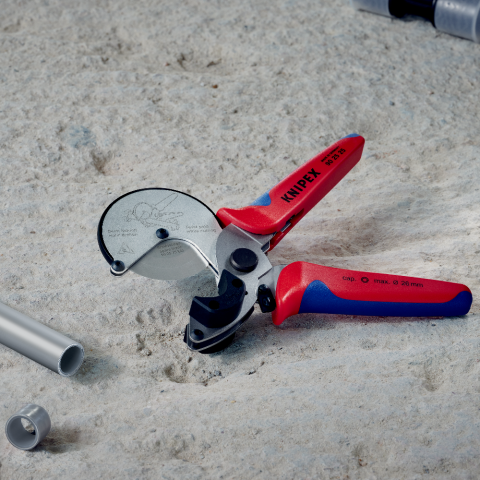 For composite and plastic pipes | KNIPEX